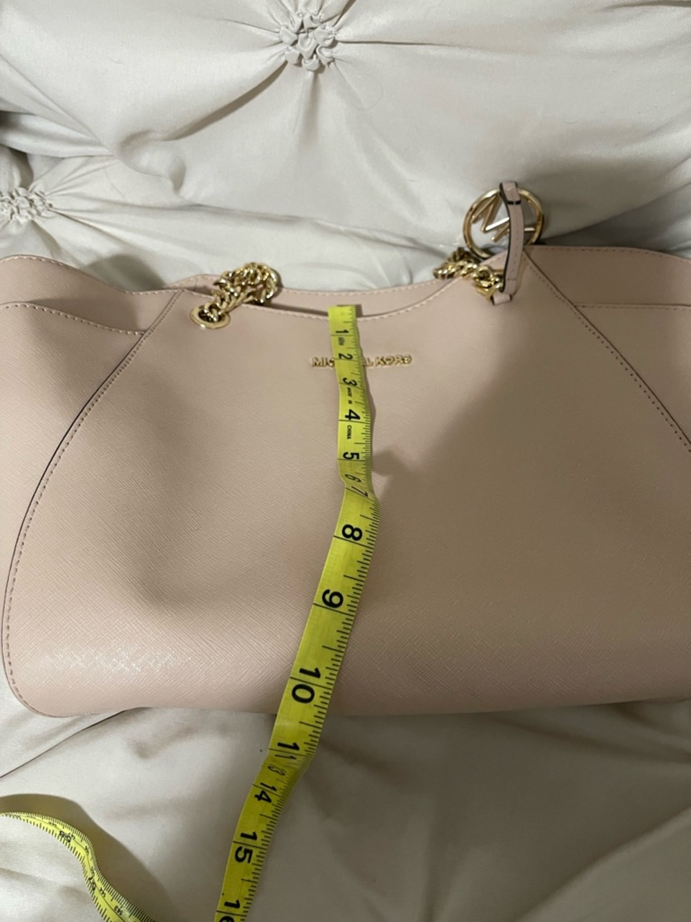Michael Kors Blush Saffiano Leather Tote with Gold Chain Details - Picture 7 of 9